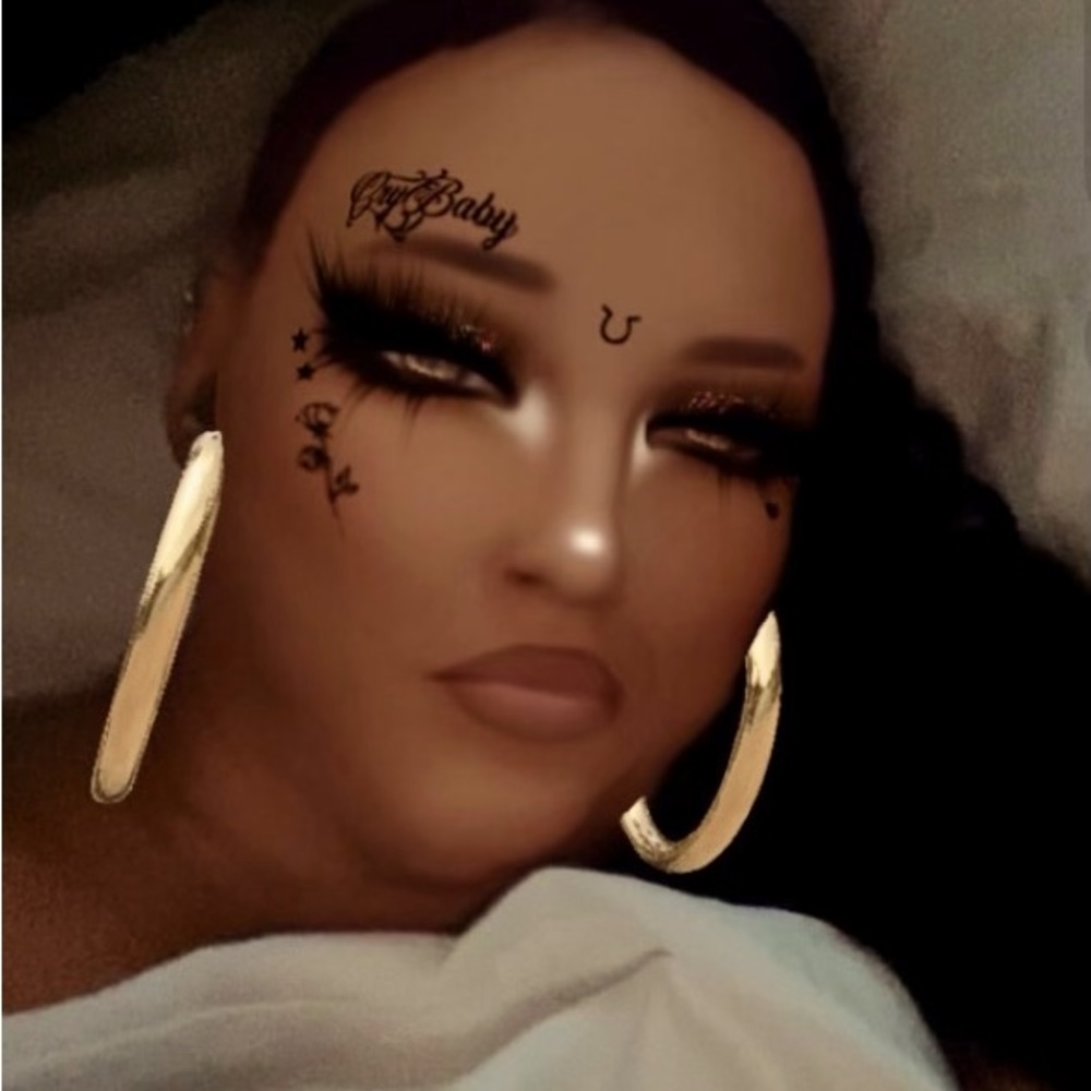 Meet your Posher, Francina